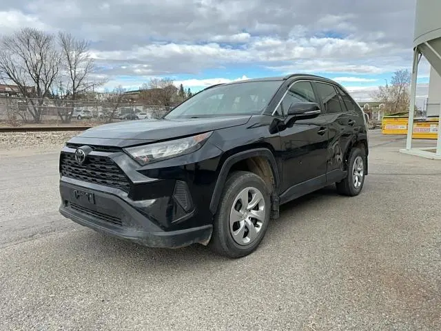 2021 TOYOTA RAV4 LE  