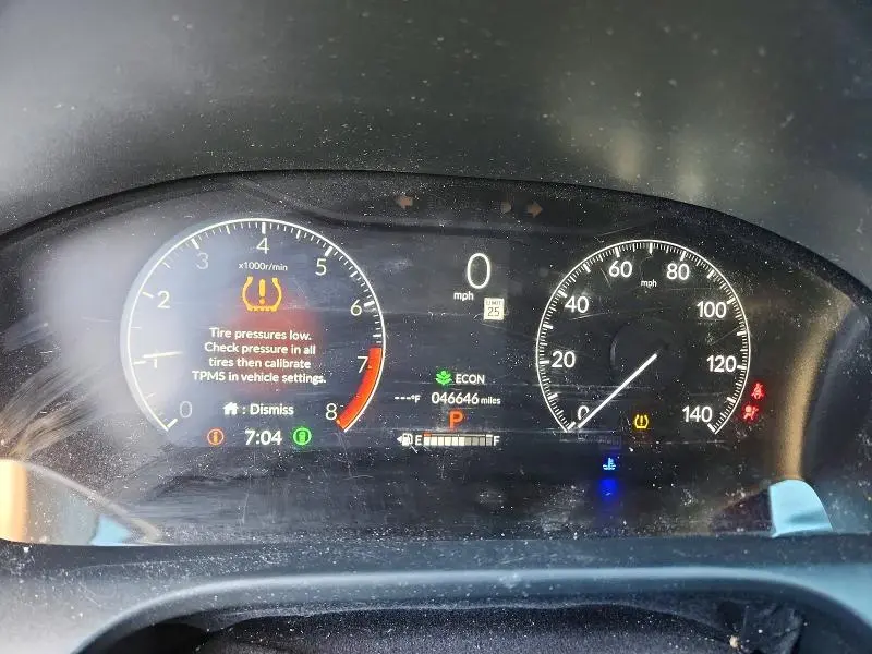 2024 HONDA HR-V LX  