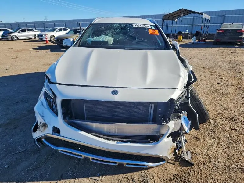 2020 MERCEDES-BENZ GLA 250  