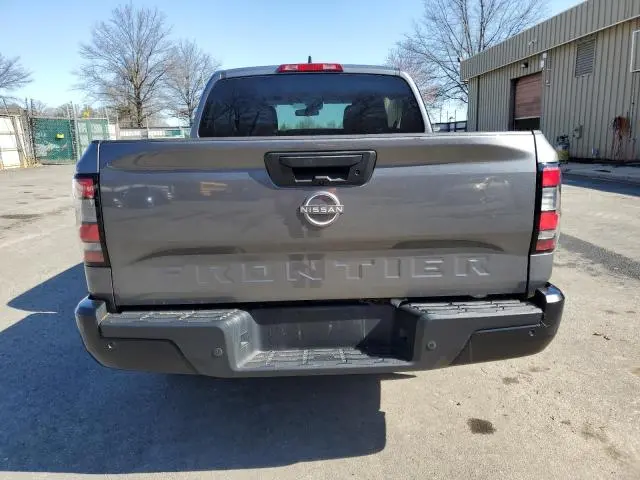 2022 NISSAN FRONTIER S  