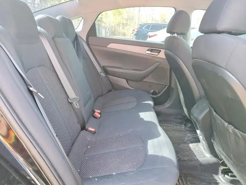 2018 HYUNDAI SONATA SE  