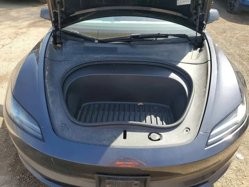 2024 TESLA MODEL 3   