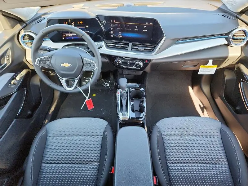 2025 CHEVROLET TRAX 1LT  