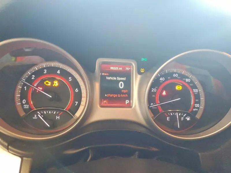 2020 DODGE JOURNEY SE  