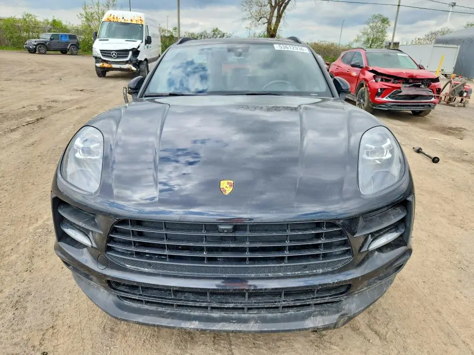 2020 PORSCHE MACAN   