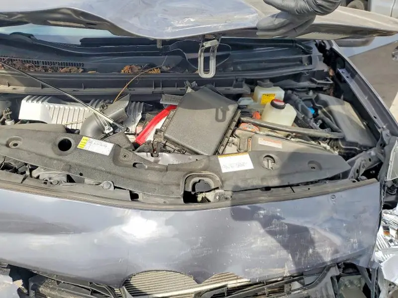 2015 TOYOTA PRIUS TWO  