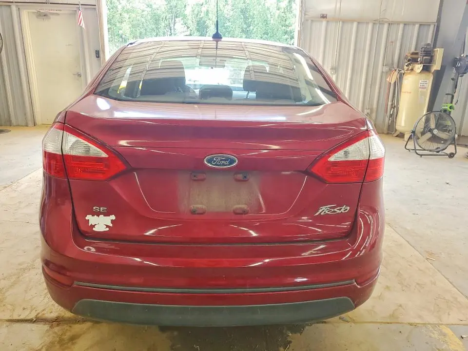 2017 FORD FIESTA SE  