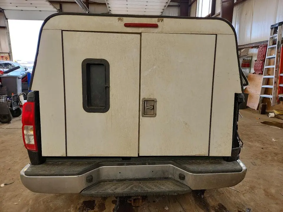 2011 NISSAN FRONTIER SV  