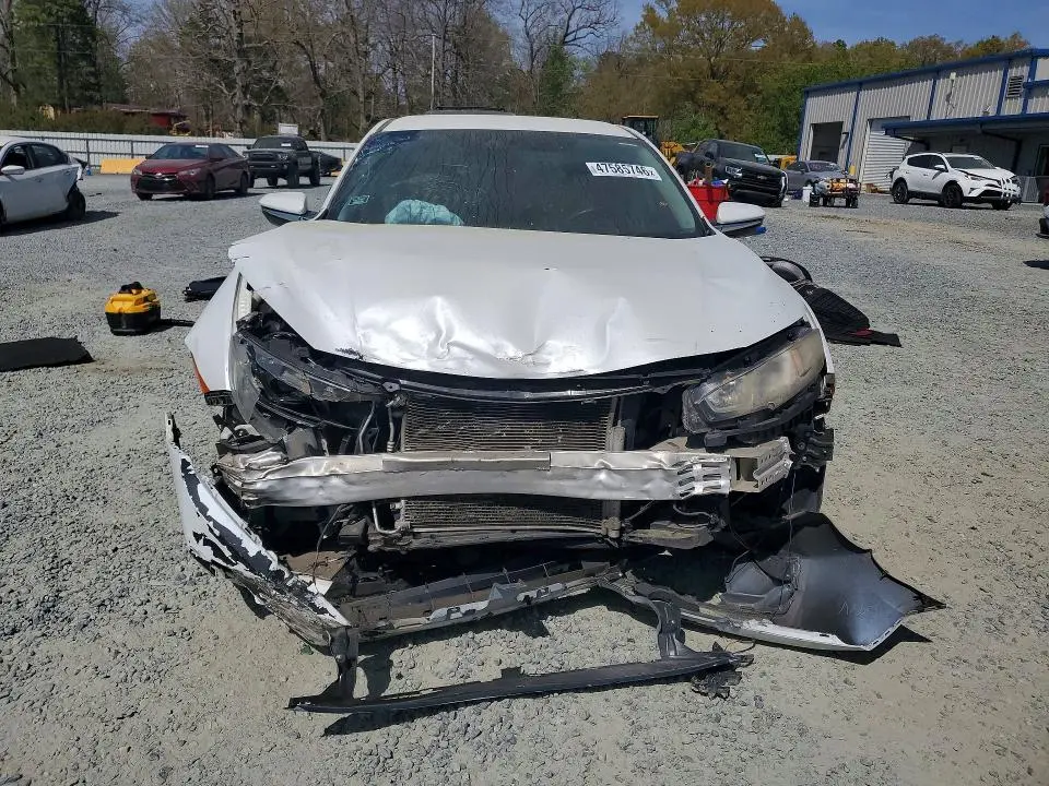2019 HONDA CIVIC LX  