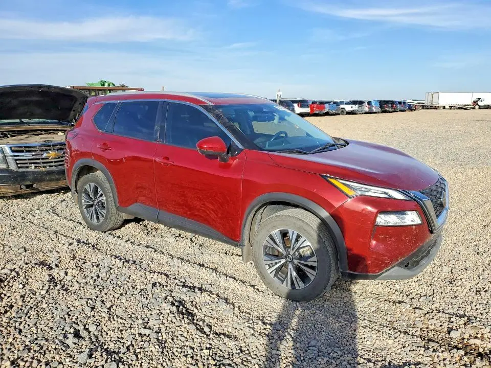 2021 NISSAN ROGUE SV  