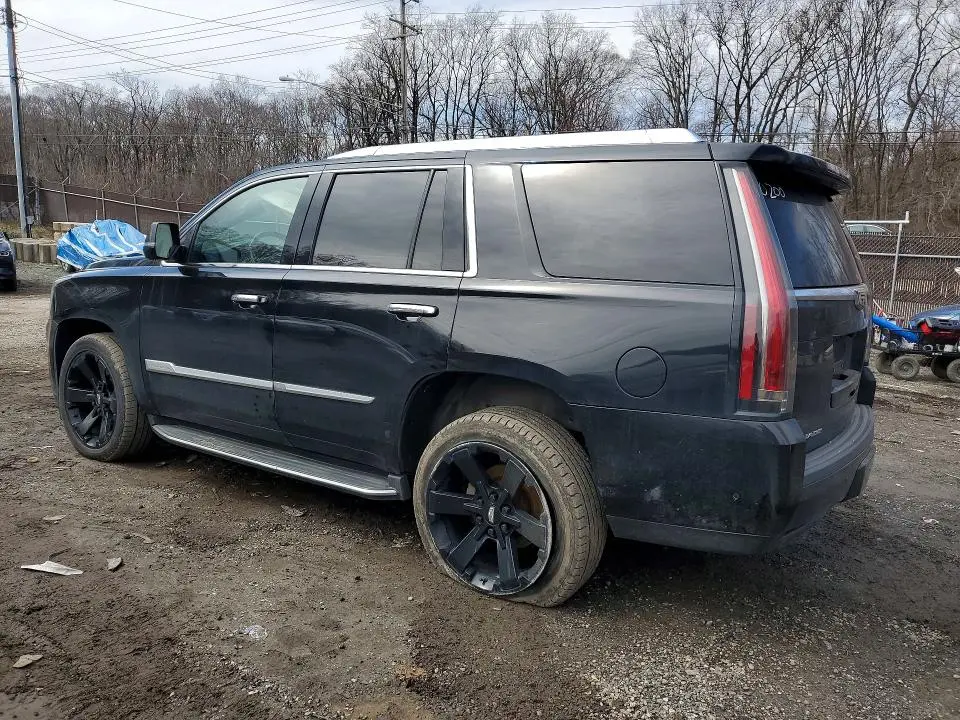 2019 CADILLAC ESCALADE LUXURY  