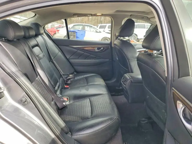 2016 INFINITI Q50   