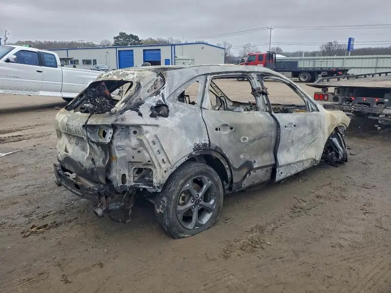 2024 FORD ESCAPE ST LINE  