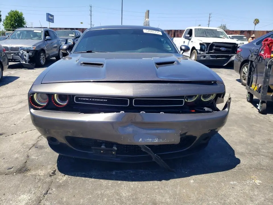 2019 DODGE CHALLENGER SXT  