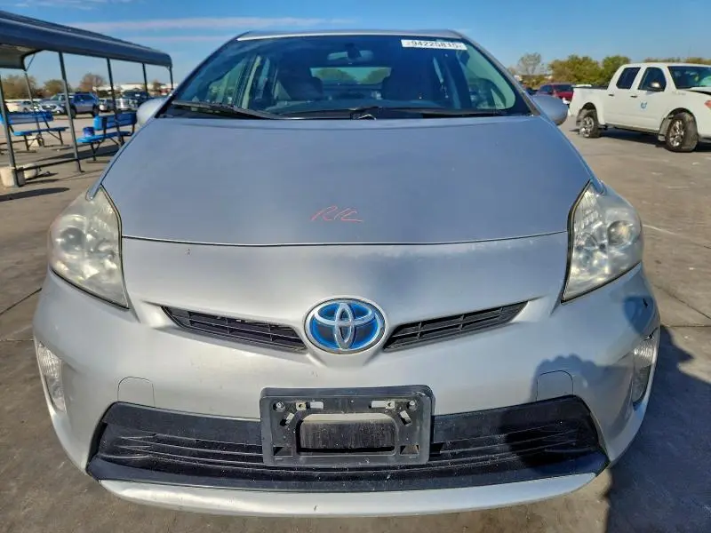 2013 TOYOTA PRIUS   
