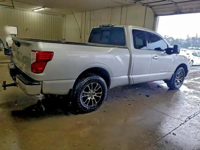 2020 NISSAN TITAN SV  