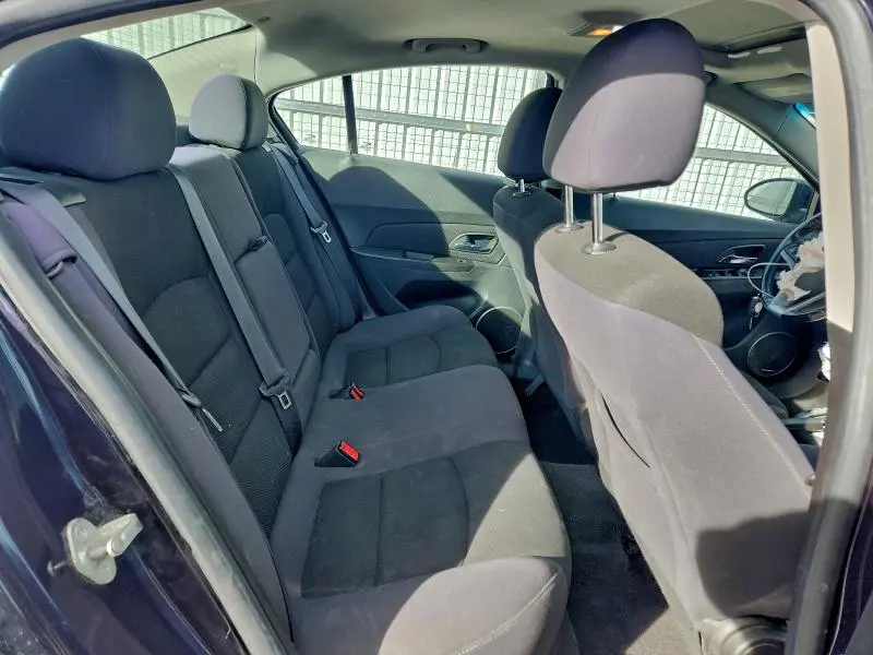 2013 CHEVROLET CRUZE LT  