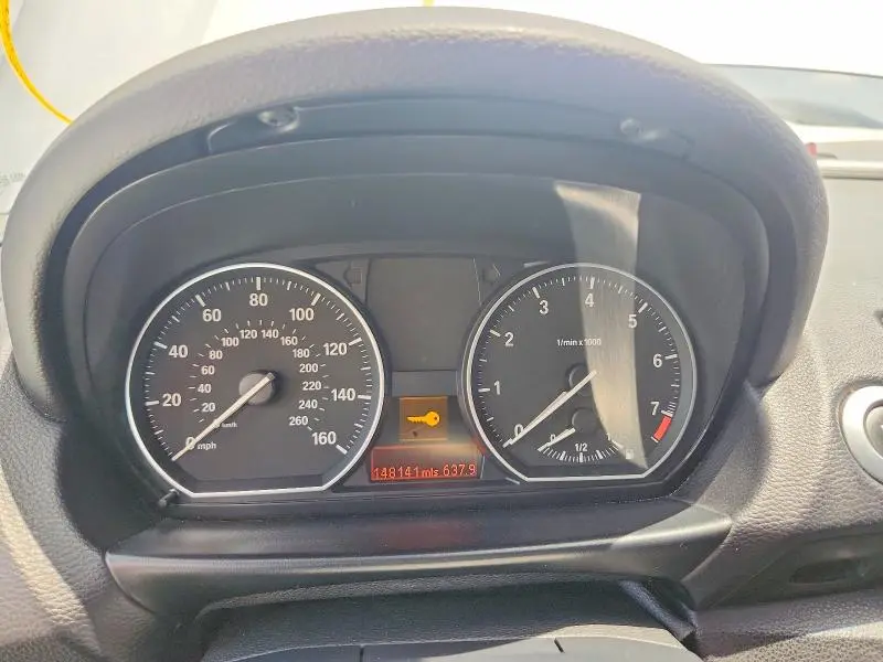 2011 BMW 128 I  