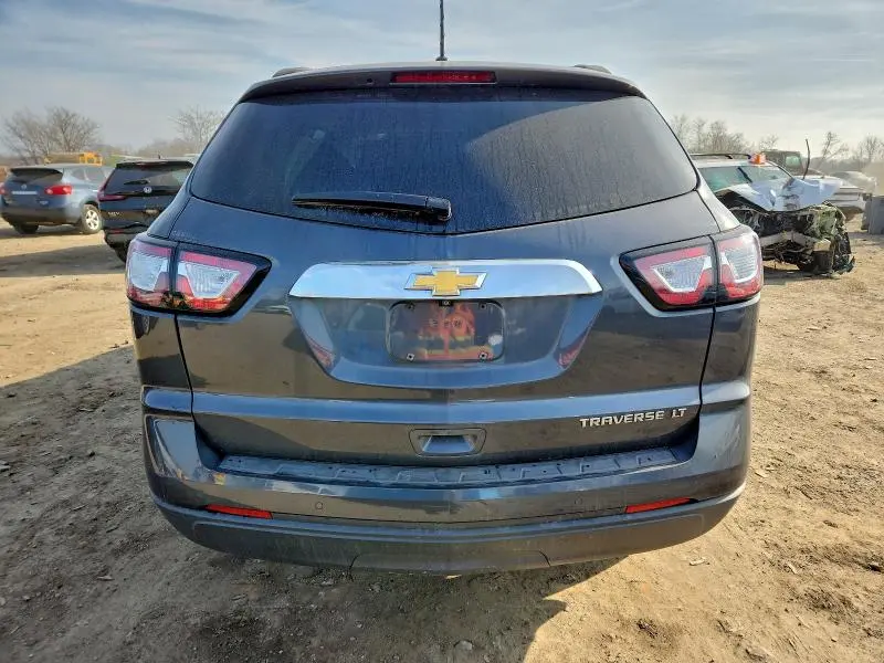 2014 CHEVROLET TRAVERSE LT  
