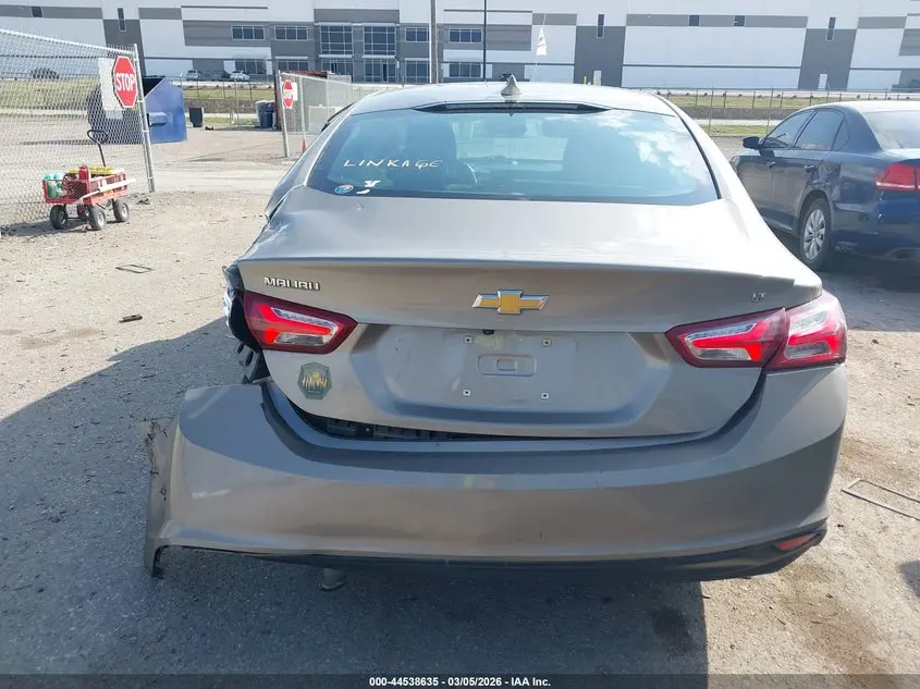 2022 CHEVROLET MALIBU FWD LT
