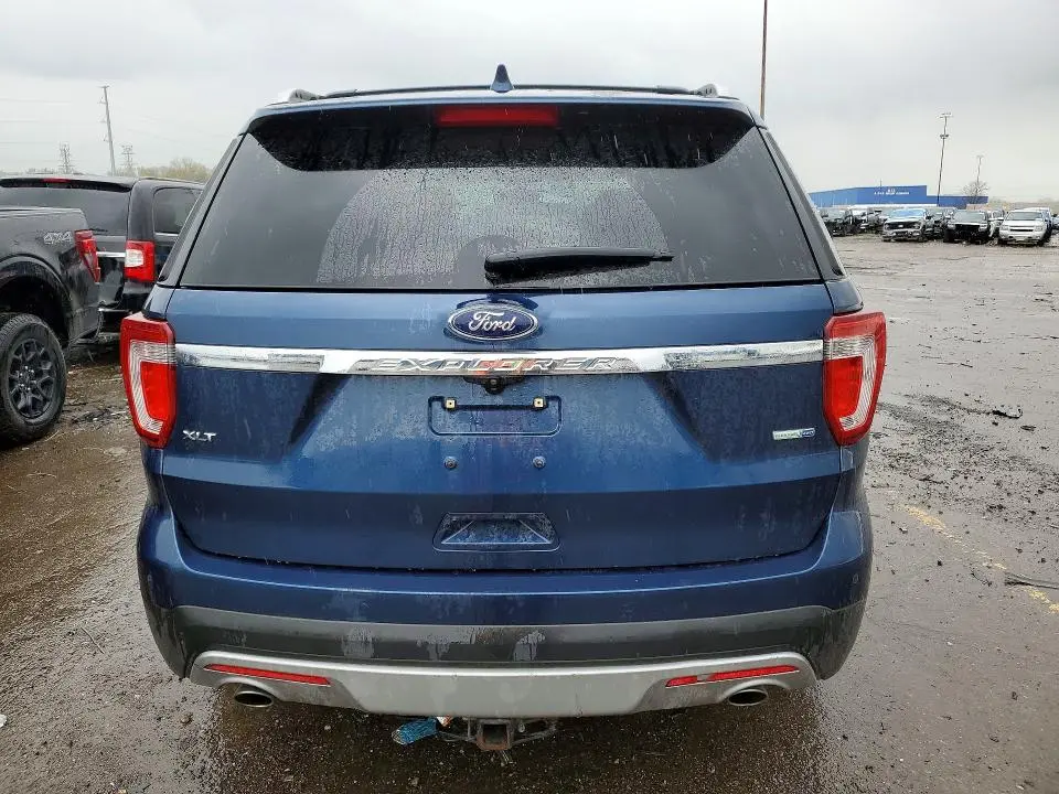2016 FORD EXPLORER XLT  