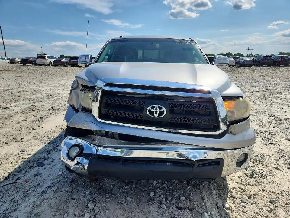 2012 TOYOTA TUNDRA DOUBLE CAB SR5  