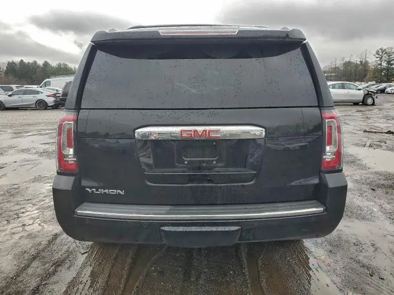 2015 GMC YUKON DENALI  