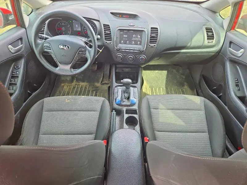 2018 KIA FORTE LX  