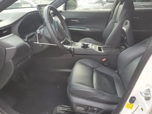 2022 TOYOTA VENZA LE  