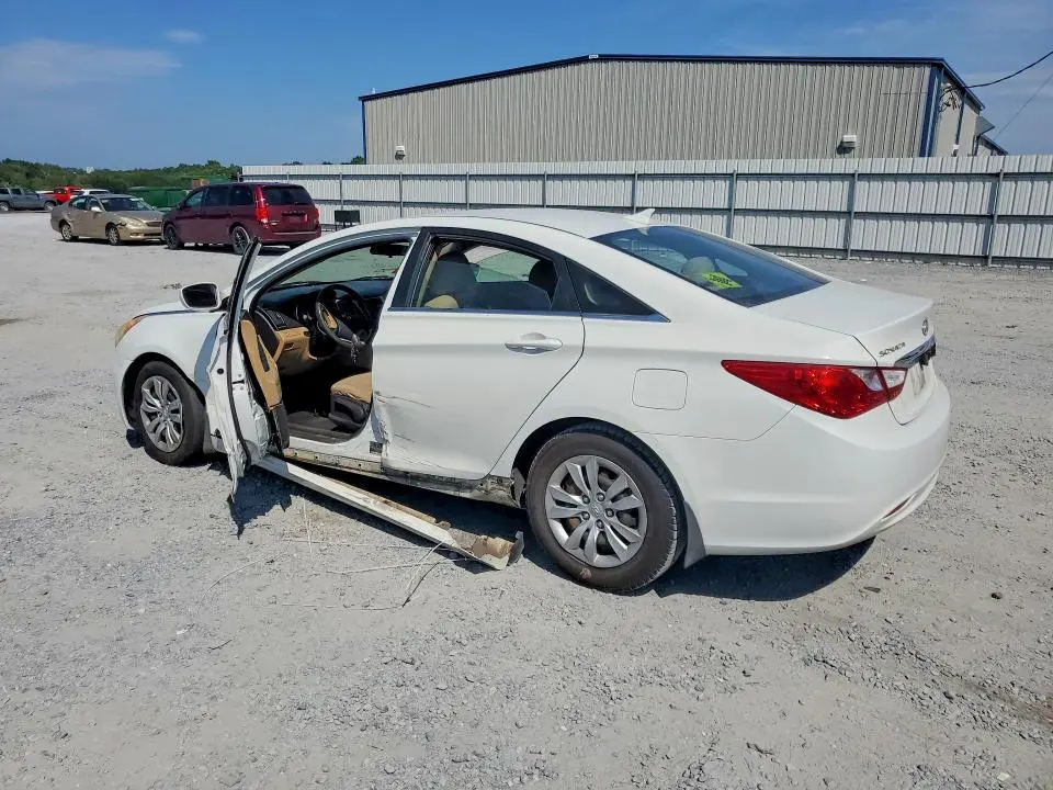 2011 HYUNDAI SONATA GLS  