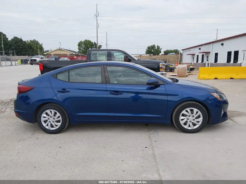 2020 HYUNDAI ELANTRA SE