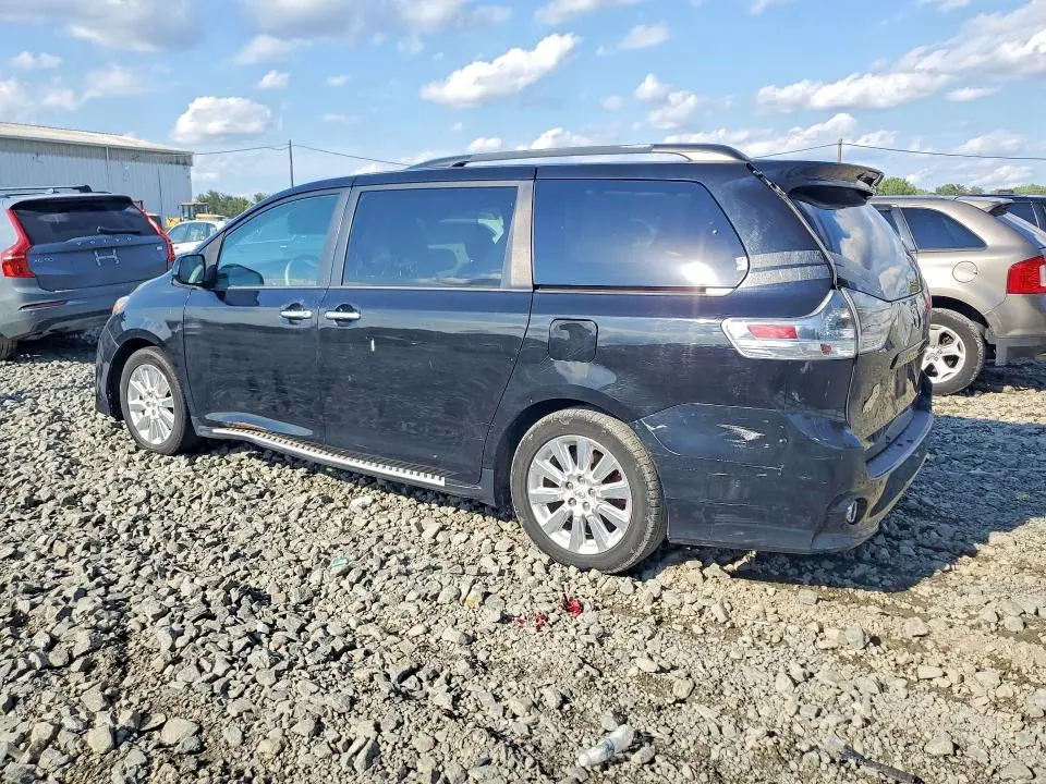 2014 TOYOTA SIENNA SPORT  