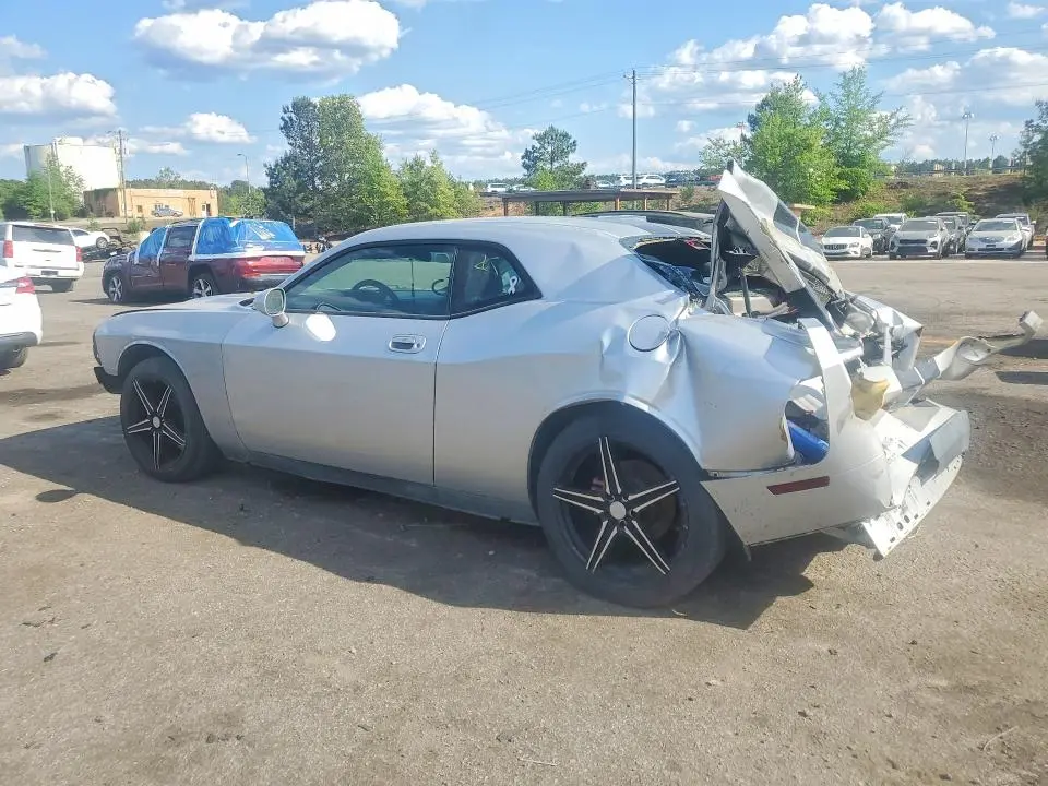 2010 DODGE CHALLENGER SE  