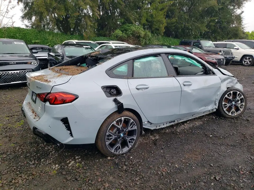 2025 BMW 228XI   