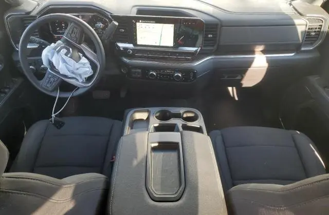 2023 GMC SIERRA K1500 SLE  