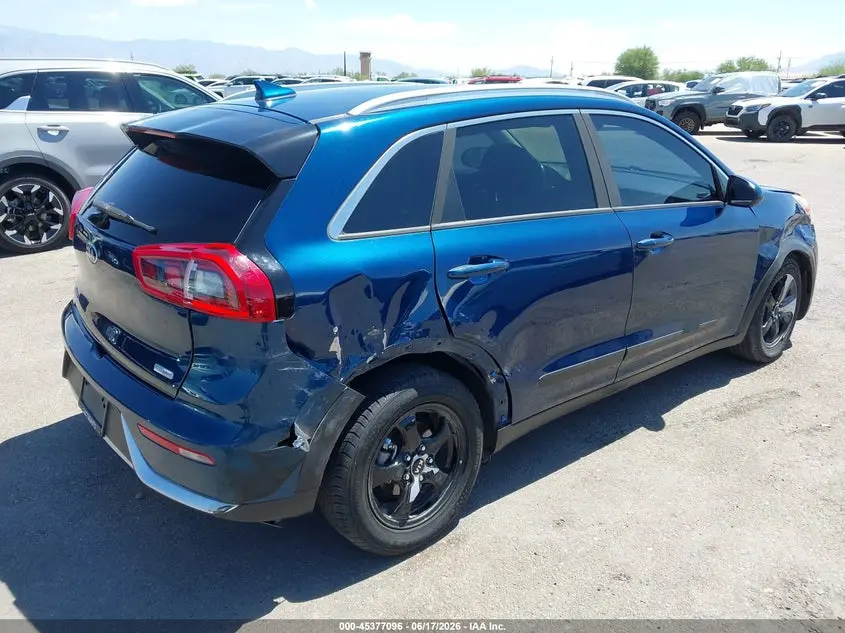 2017 KIA NIRO LX