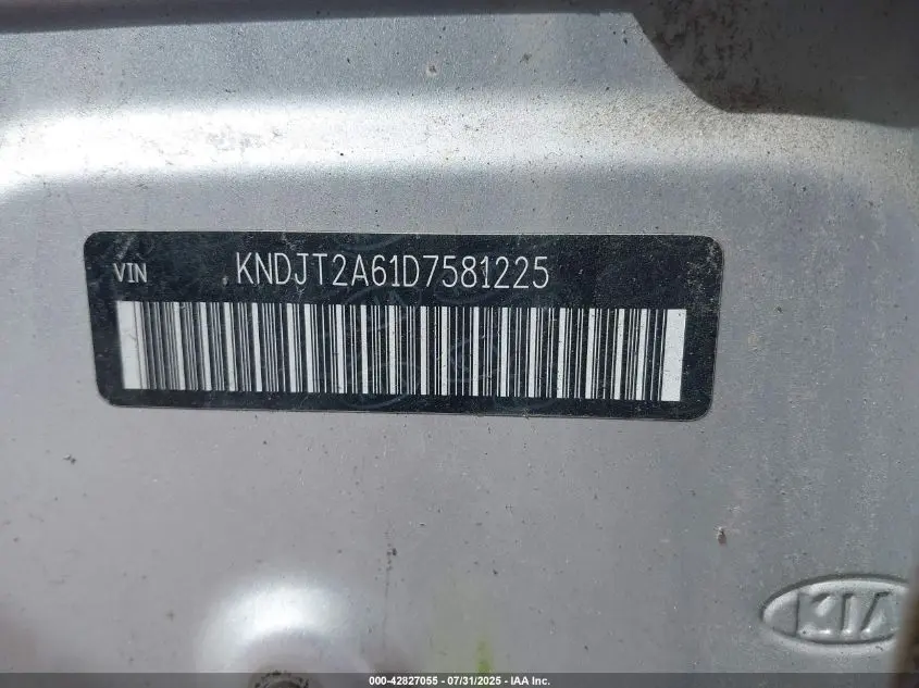 2013 KIA SOUL +