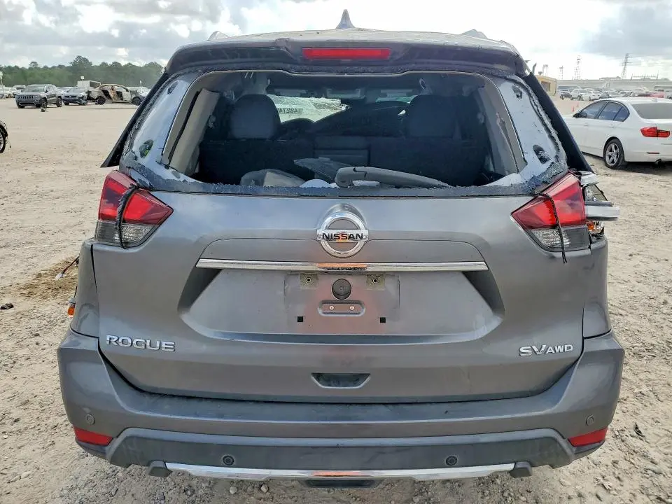 2019 NISSAN ROGUE SV  