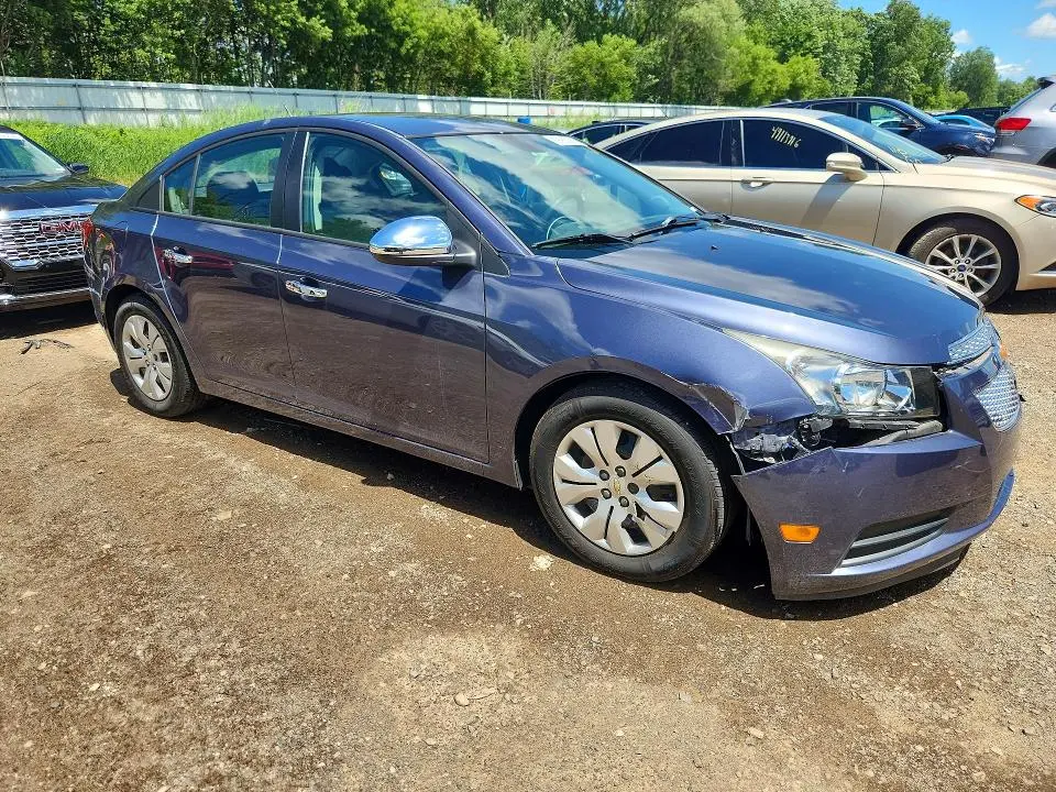 2014 CHEVROLET CRUZE LS  