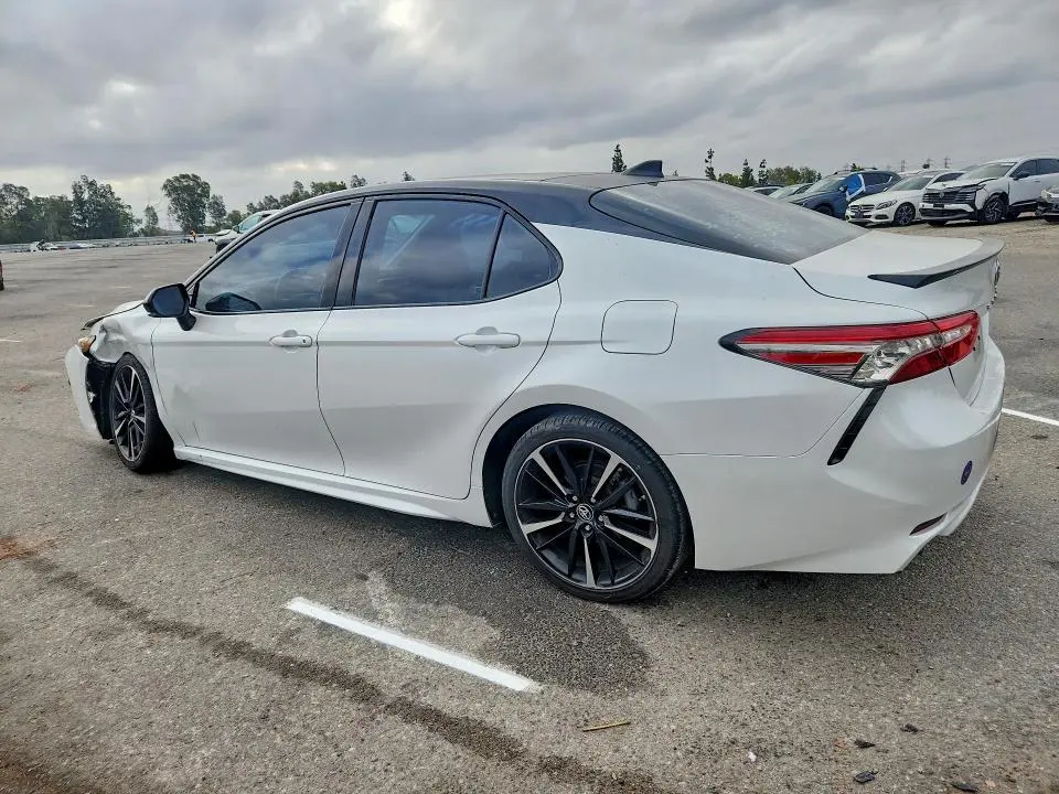2019 TOYOTA CAMRY XSE  