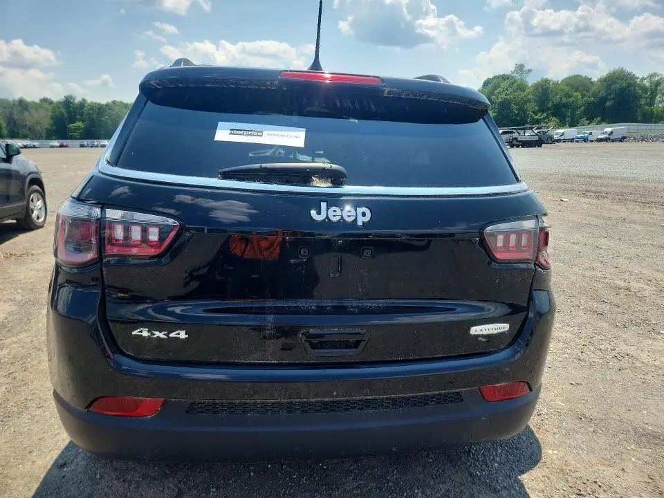 2024 JEEP COMPASS LATITUDE  