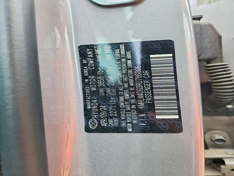 2024 HYUNDAI ELANTRA SEL  