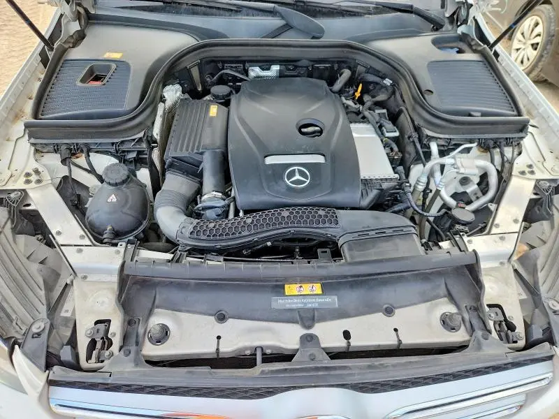 2016 MERCEDES-BENZ GLC 300  