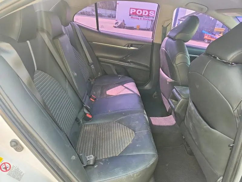2018 TOYOTA CAMRY SE  