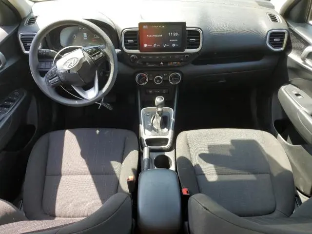 2024 HYUNDAI VENUE SE  