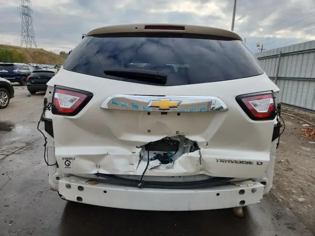 2015 CHEVROLET TRAVERSE LT  