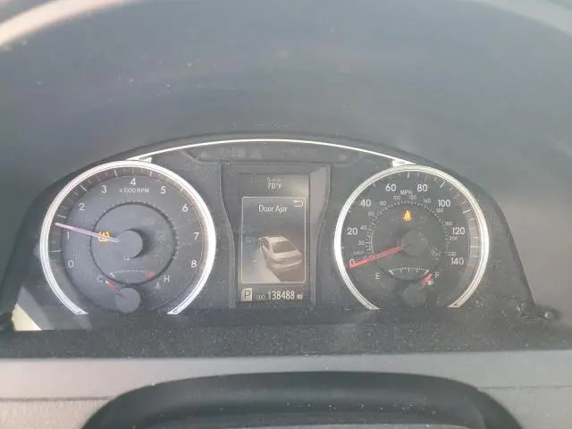 2016 TOYOTA CAMRY LE  