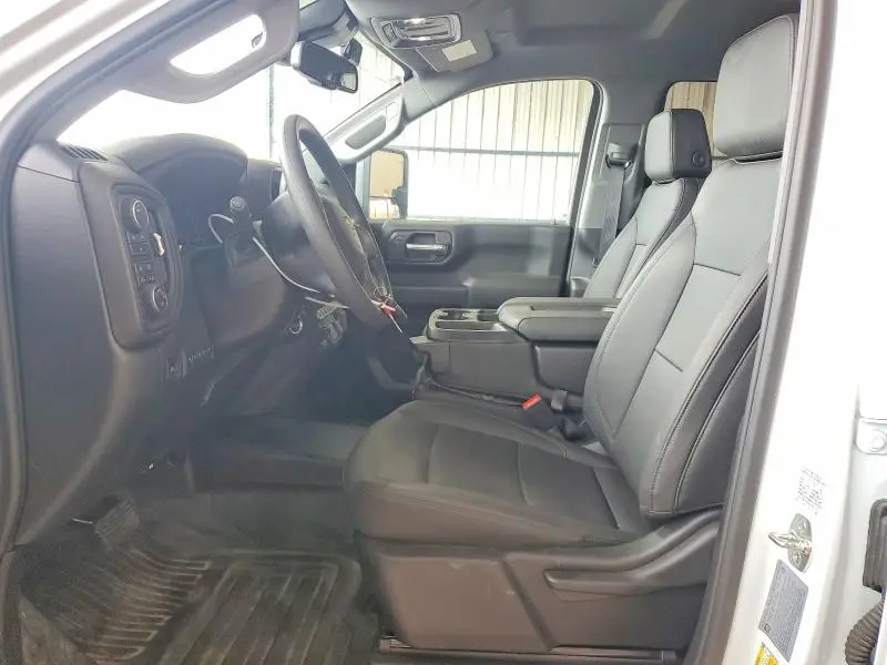 2025 CHEVROLET SILVERADO K3500  