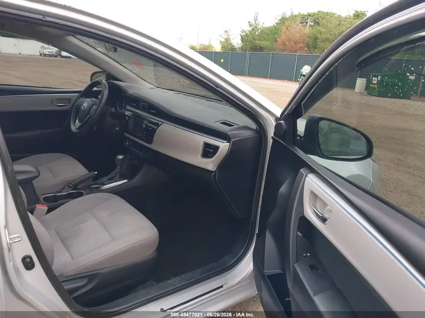 2015 TOYOTA COROLLA LE