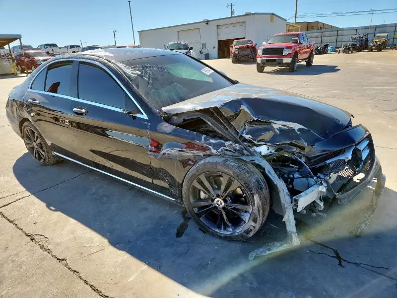 2019 MERCEDES-BENZ C 300  